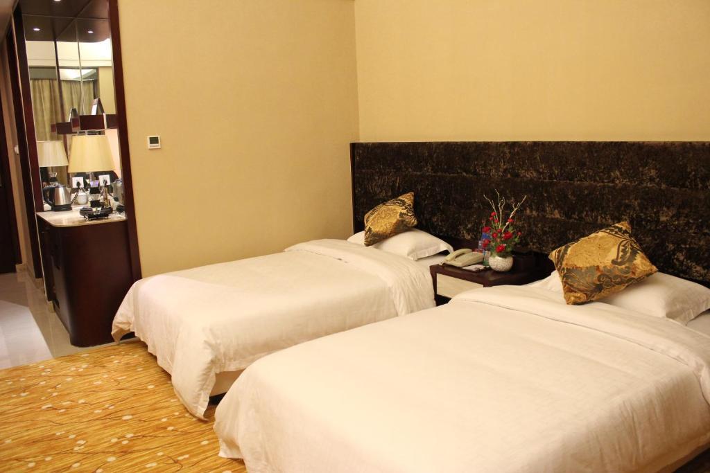 Jun Hao Hotel Đông Hoản Ngoại thất bức ảnh
