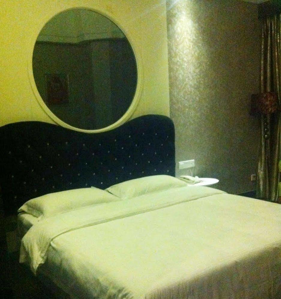 Jun Hao Hotel Đông Hoản Ngoại thất bức ảnh