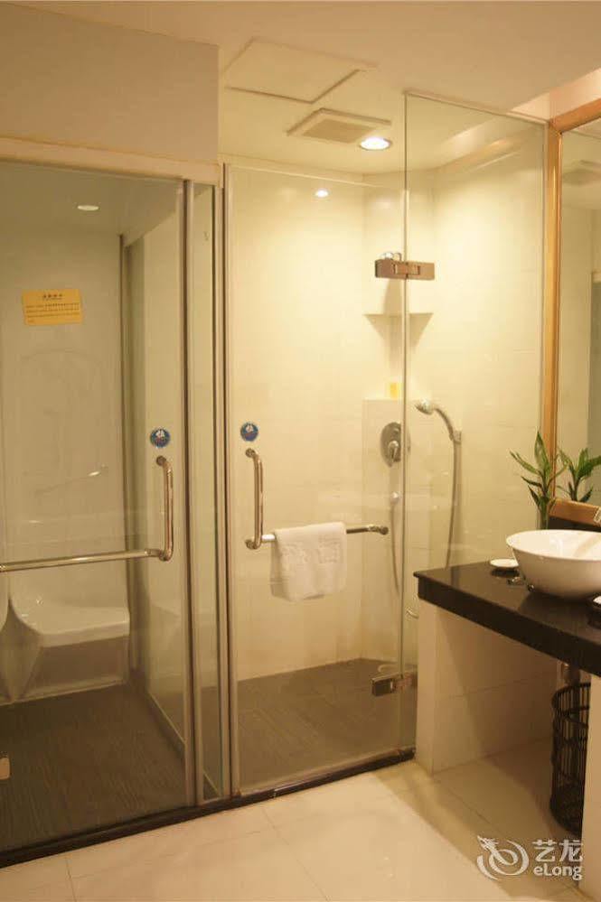 Jun Hao Hotel Đông Hoản Ngoại thất bức ảnh